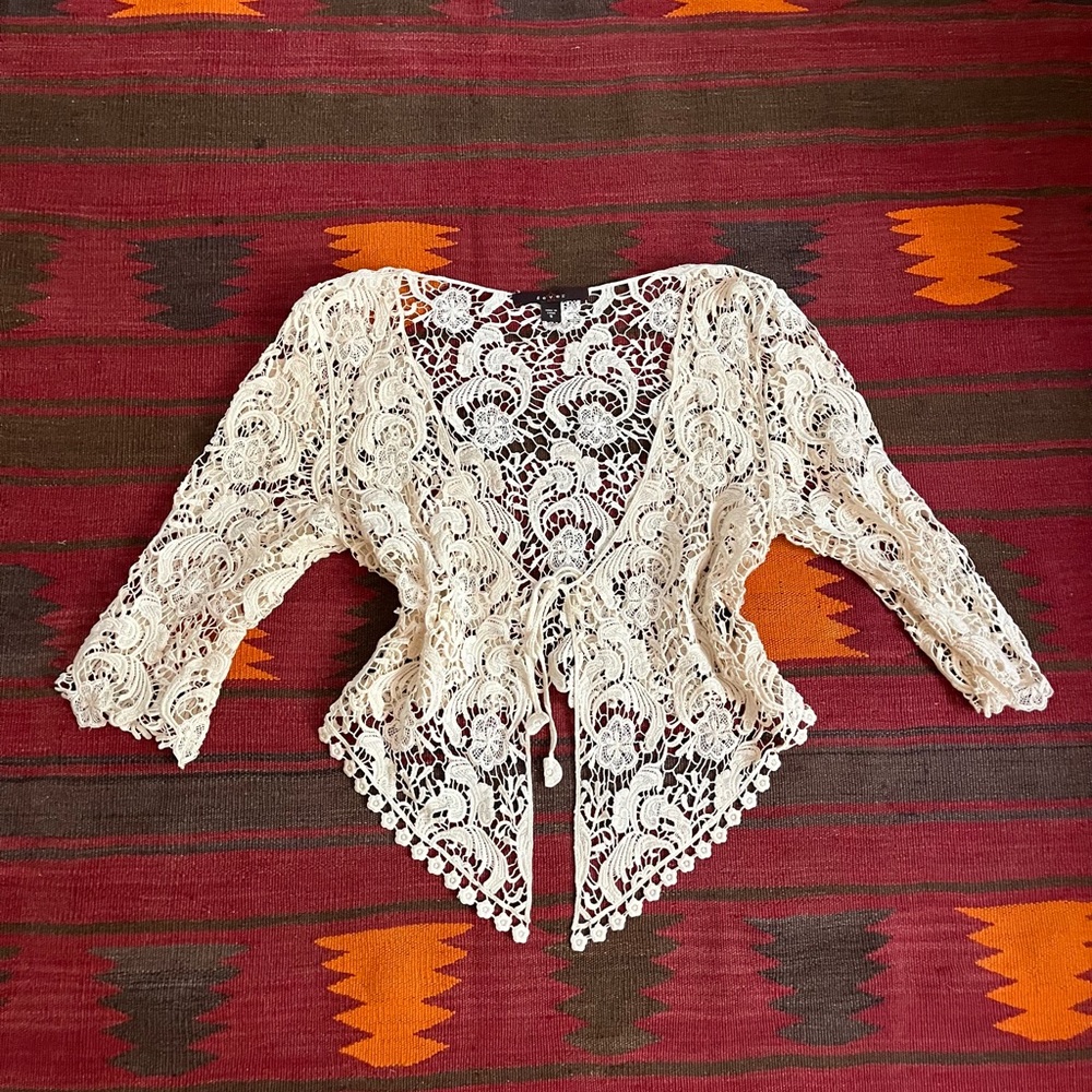 Vintage tie front lace top